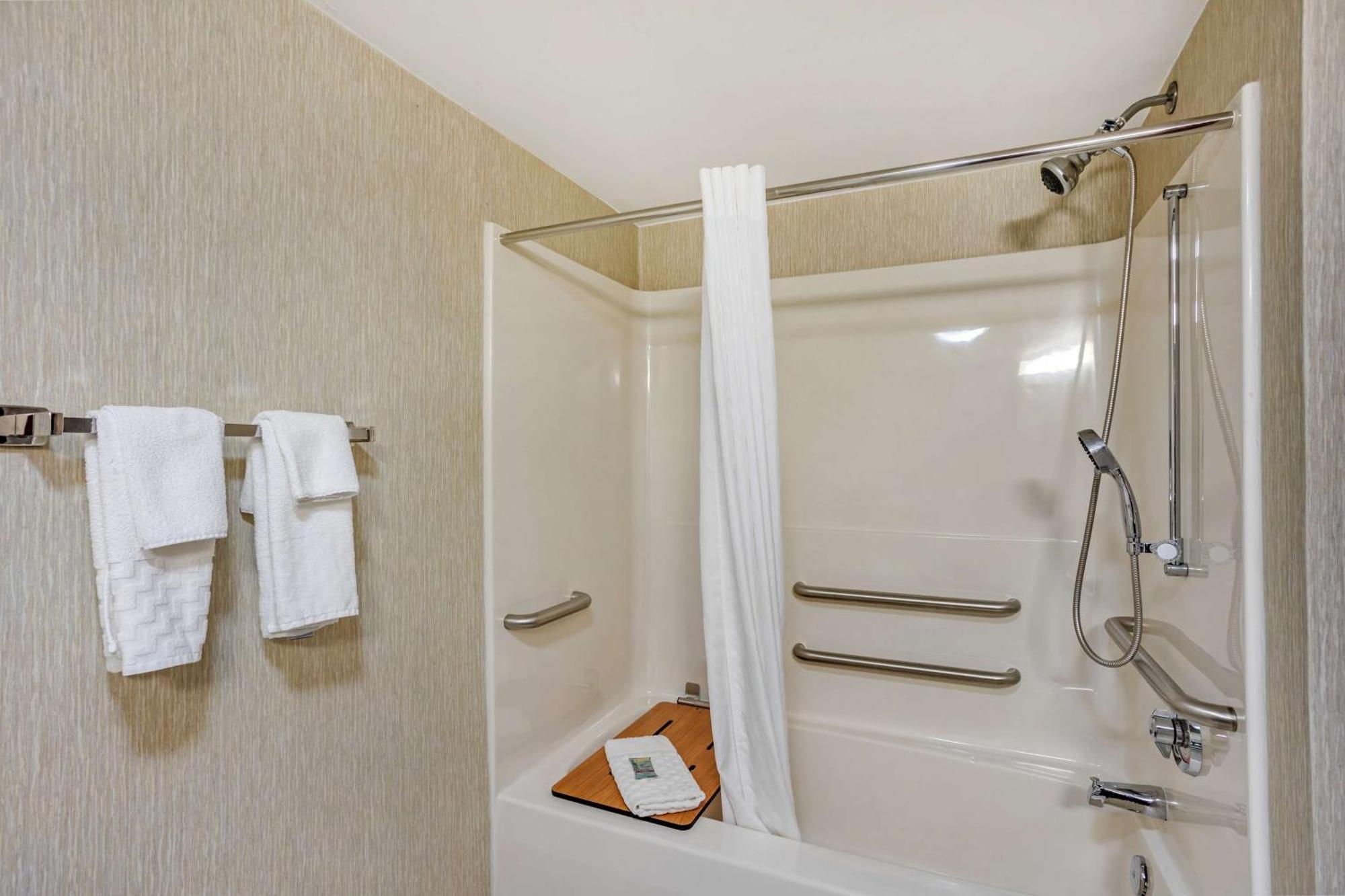 Best Western Danville Inn Esterno foto